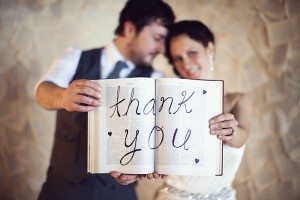 louisamarionphotography via intimate weddings