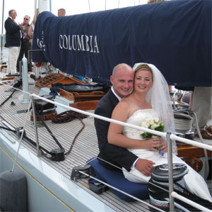 newport-sailboat-wedding