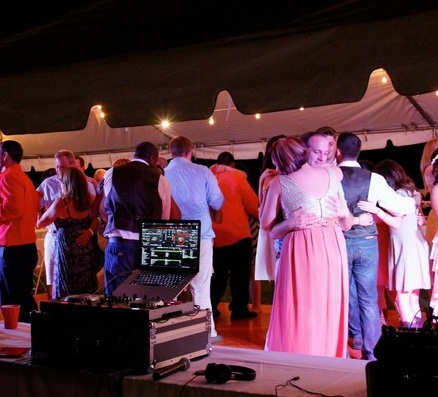 newport-wedding-djs-lm