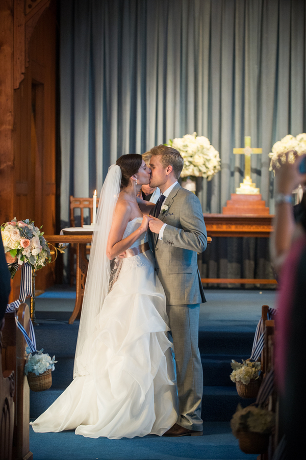 Stamos_Johnson_Carla_Ten_Eyck_Photography_OCEANHOUSEWEDDINGCARLATENEYCK66_low