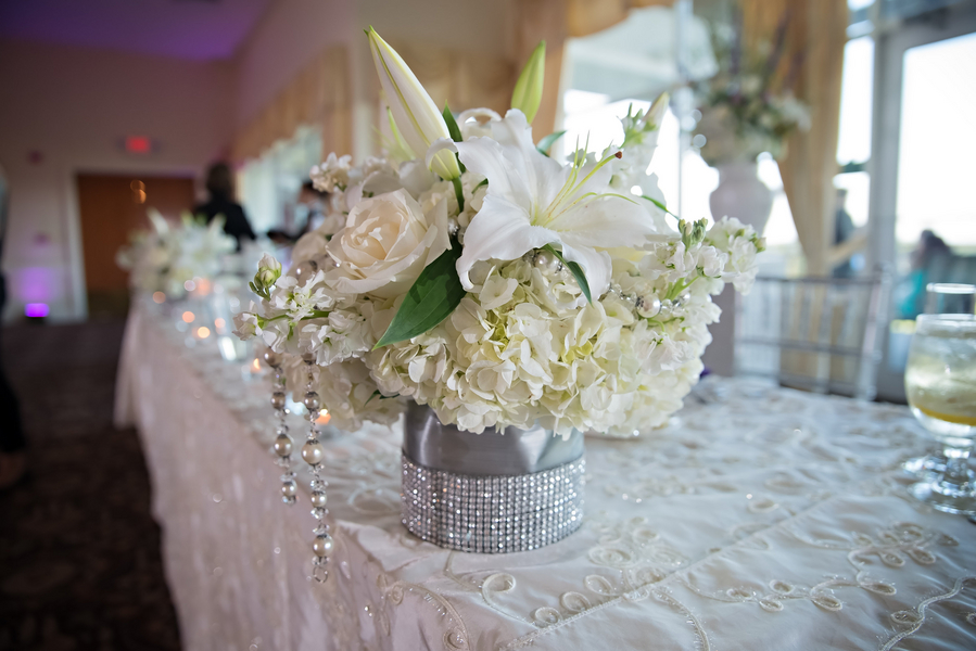 View More: http://brittanyadamsphotography.pass.us/torren-wedding