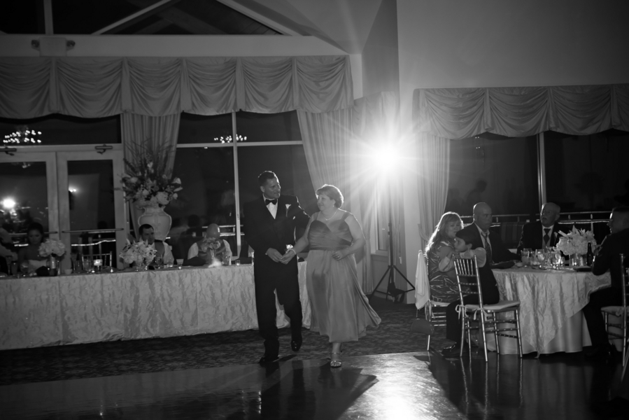 View More: http://brittanyadamsphotography.pass.us/torren-wedding