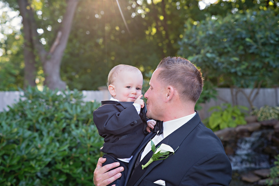 View More: http://brittanyadamsphotography.pass.us/torren-wedding
