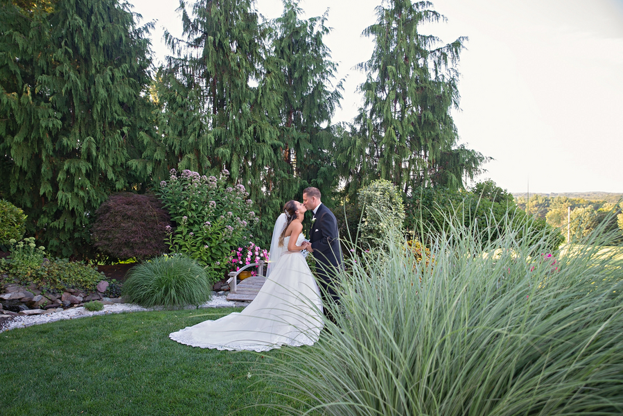 View More: http://brittanyadamsphotography.pass.us/torren-wedding