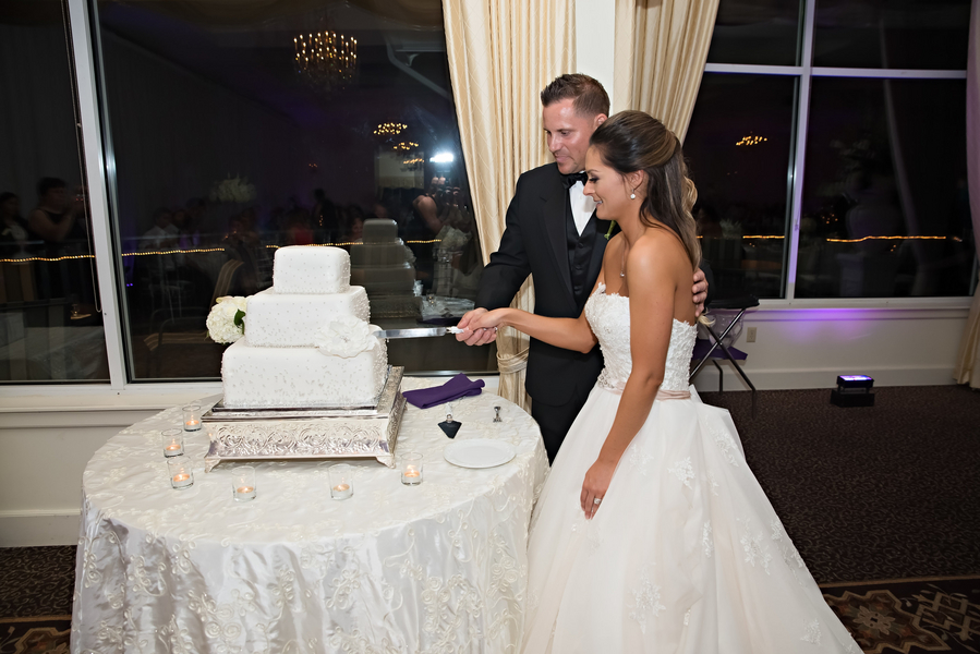 View More: http://brittanyadamsphotography.pass.us/torren-wedding